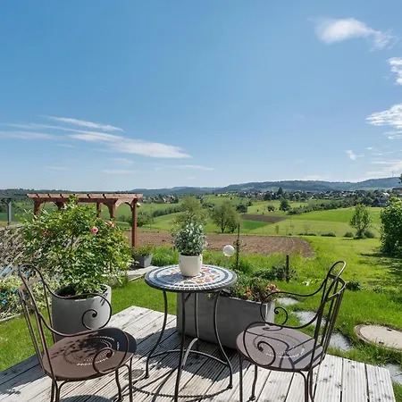 Apartment Wohlfuehlhaus *